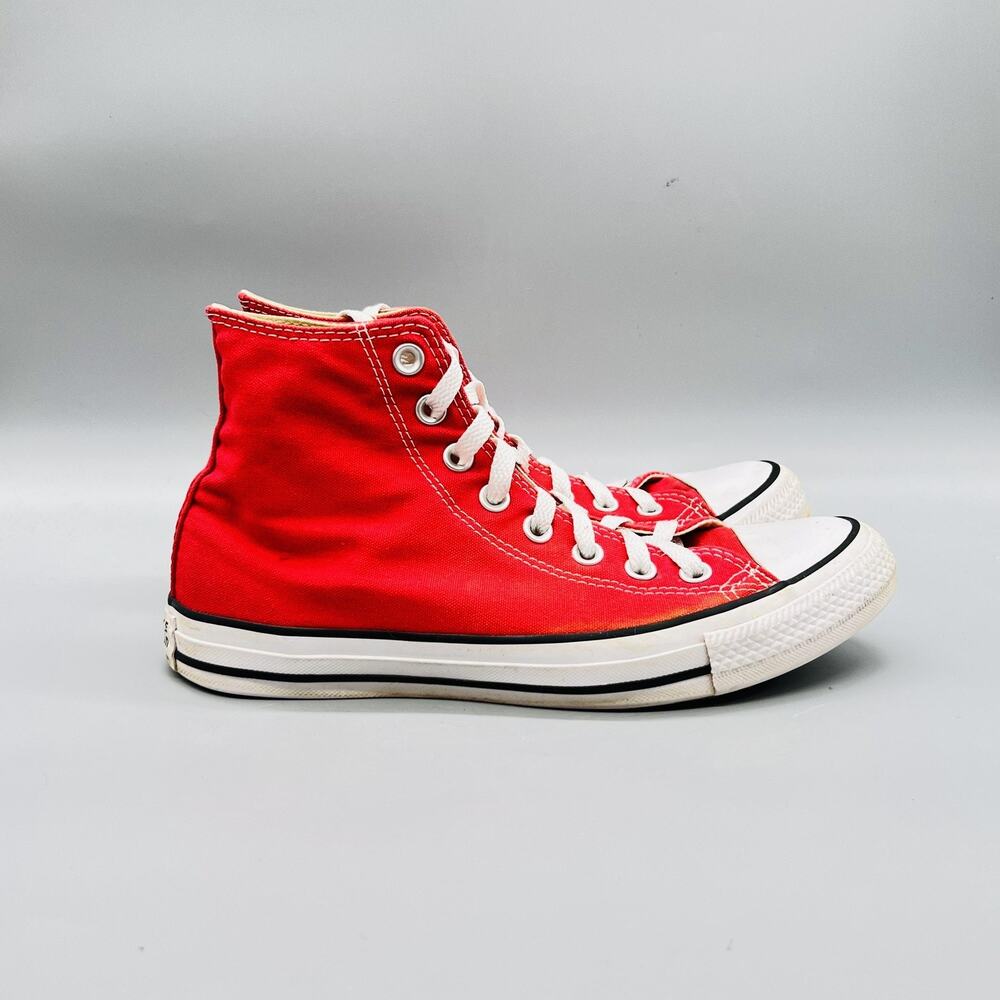 Converse Shoes Mens 7 Womens 9 Red Canvas Chuck Taylor All Star High Sneakers